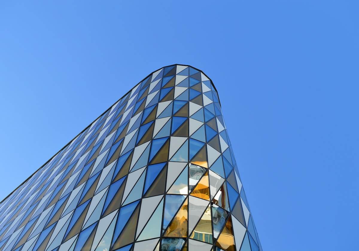 正式离开，告别德甲首季，扣除掉上缴乒协，樊振东薪水还剩多少？